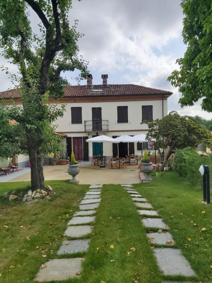 Moon Garden Villa Mongardino Exteriör bild